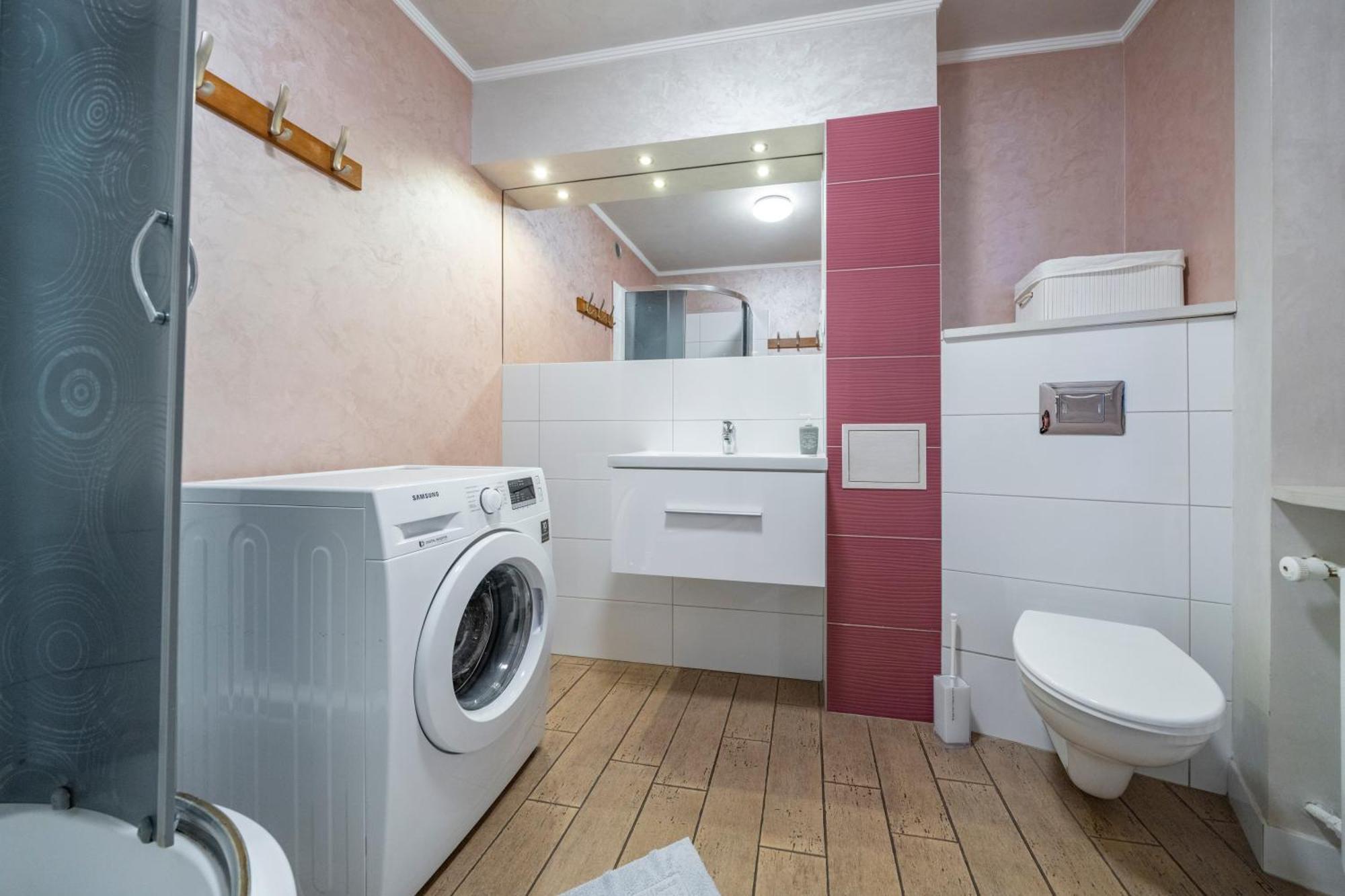 Apartament Nad Kamienczykiem IV シクラルスカ・ポレンバ エクステリア 写真