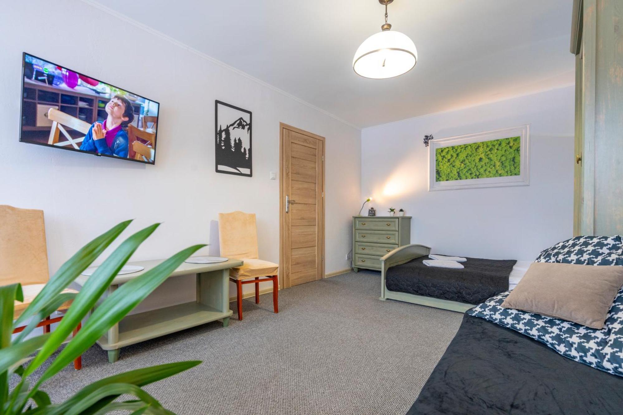 Apartament Nad Kamienczykiem IV シクラルスカ・ポレンバ エクステリア 写真